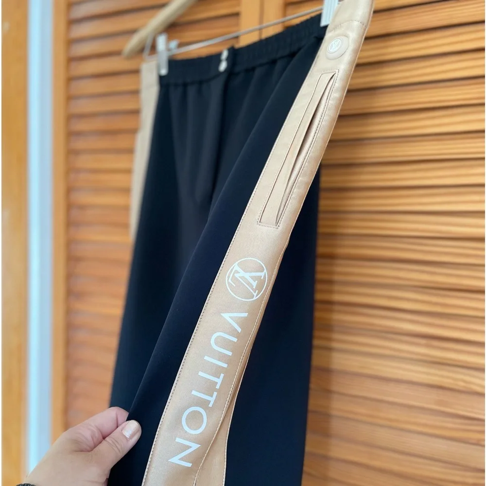Louis Vuitton VUITTAMINS PRE-FALL 2021 COLLECTION pants - Picture 5 of 16